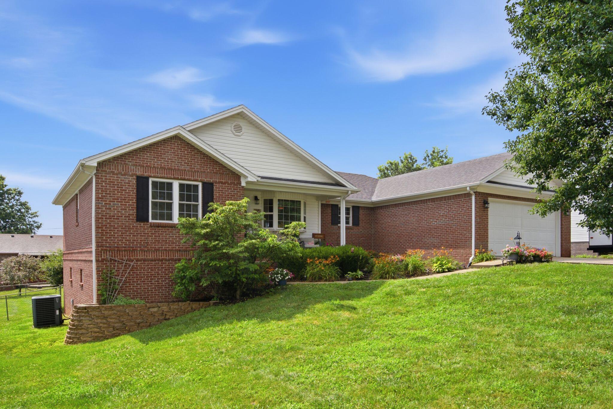 412 Pope Avenue Property Photo 1