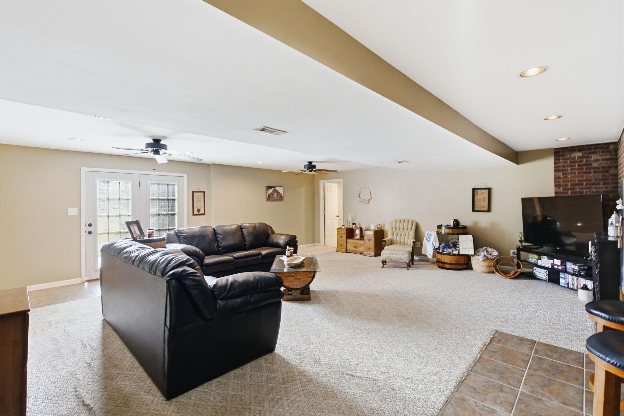 412 Pope Avenue Property Photo 30