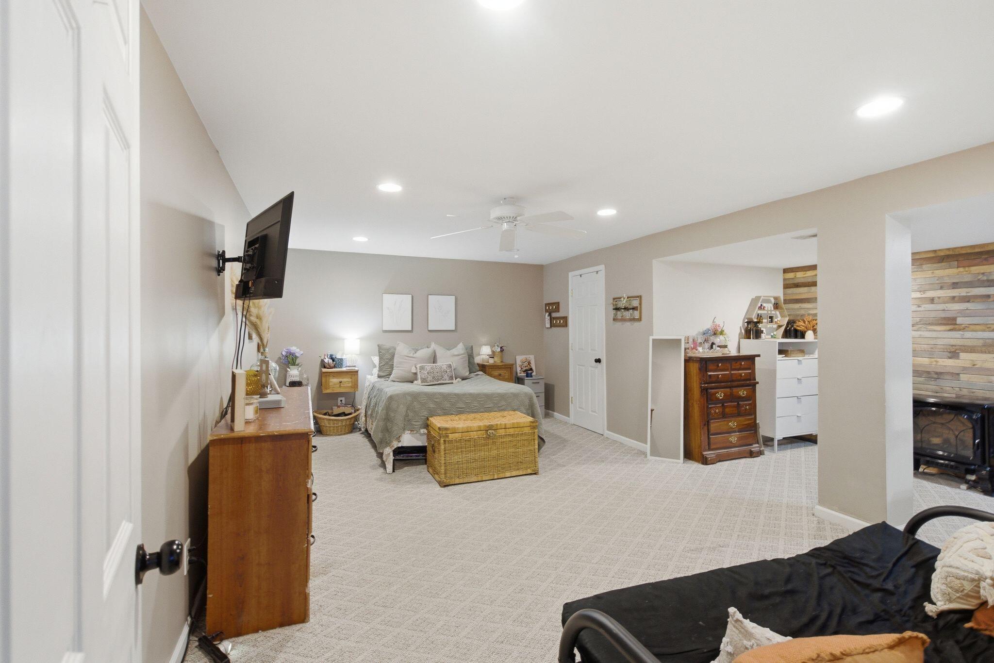 412 Pope Avenue Property Photo 32