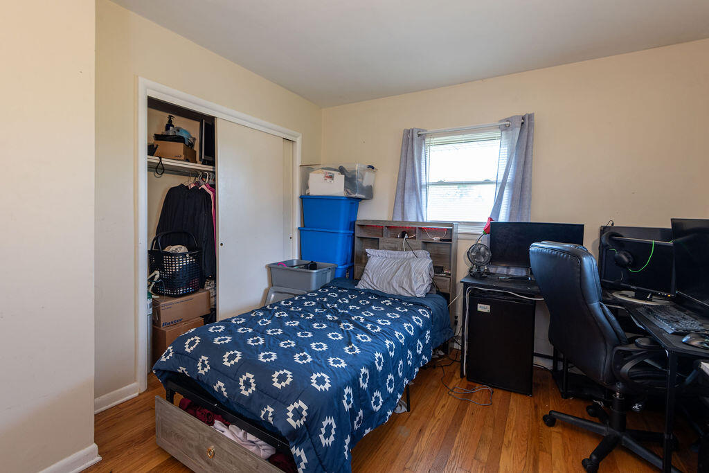 233 Madison Avenue Property Photo 15