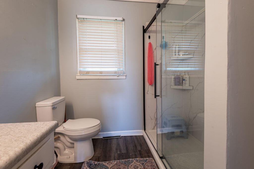 233 Madison Avenue Property Photo 16