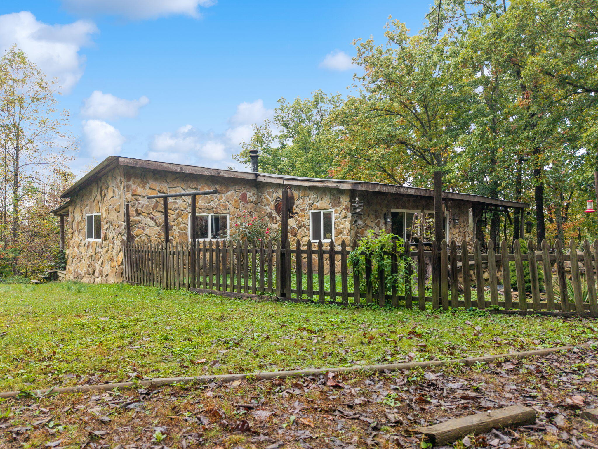 794 Morris Cemetary Road Property Photo 3