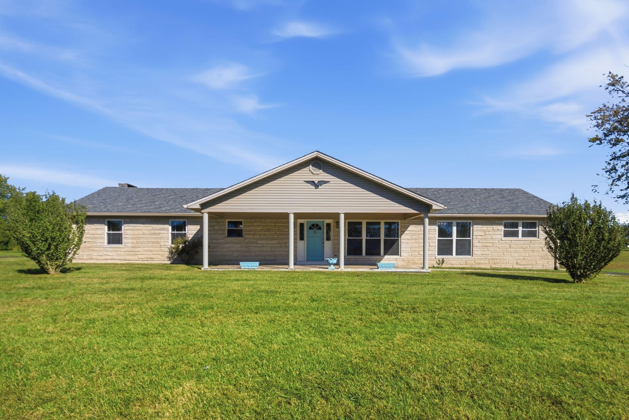 3331 Irvine Road Property Photo 2
