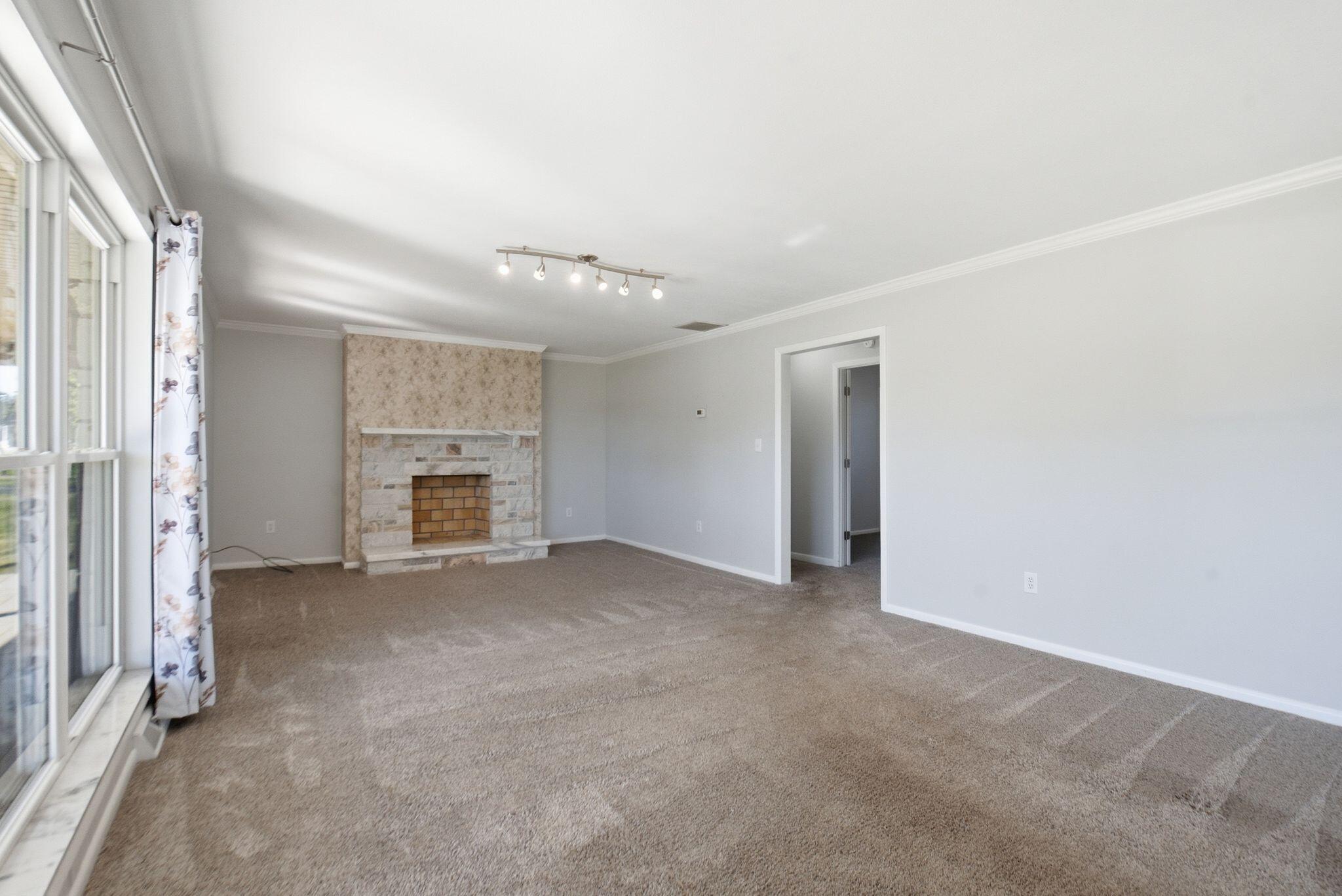 3331 Irvine Road Property Photo 14