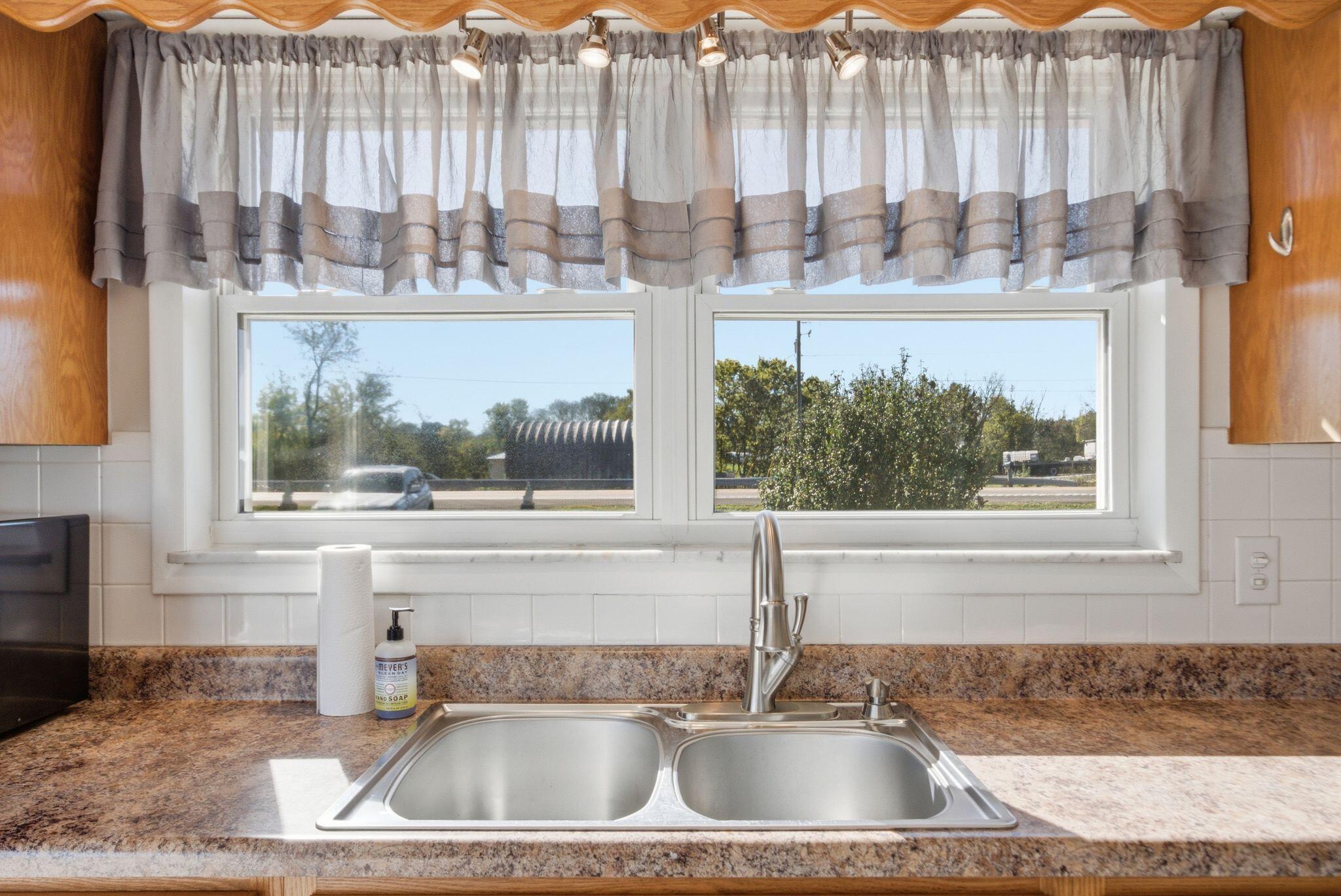 3331 Irvine Road Property Photo 22