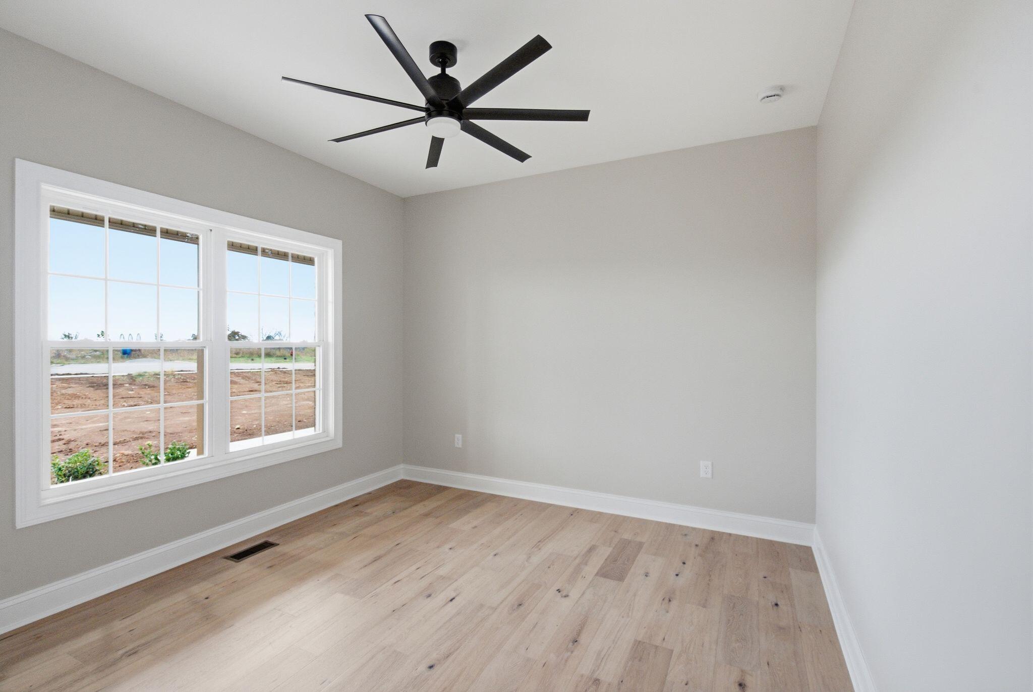 1166 Champion Way Property Photo 28