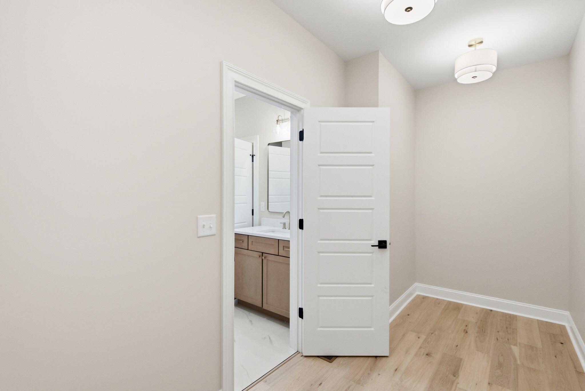 1166 Champion Way Property Photo 43