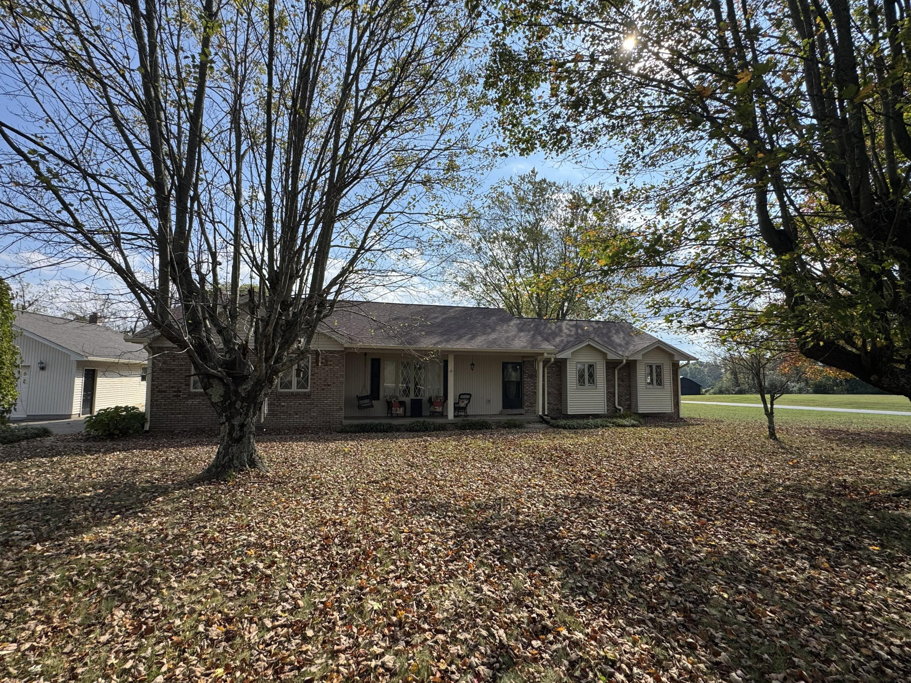 272 Hawk Creek Road Property Photo 1
