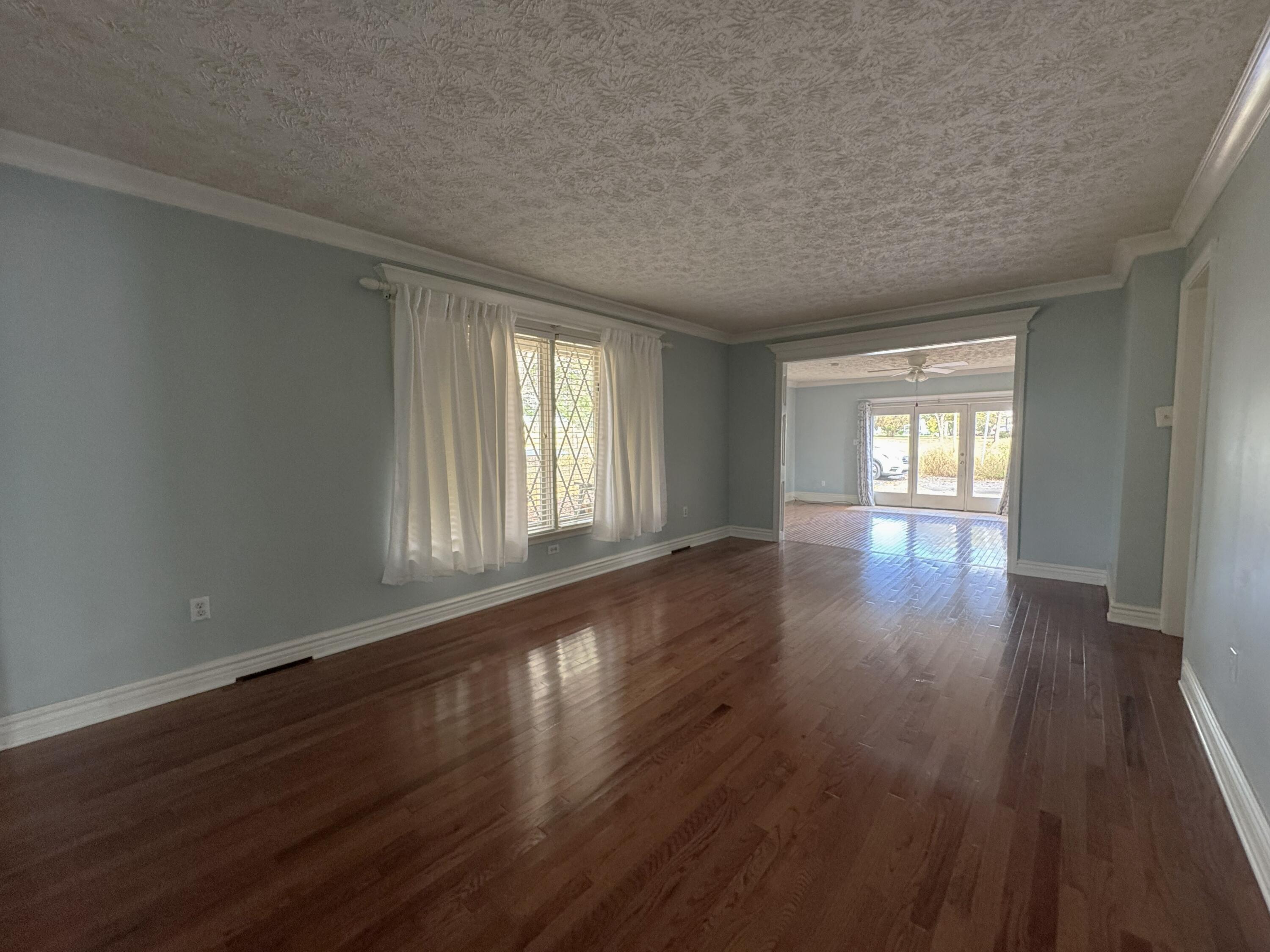 272 Hawk Creek Road Property Photo 5