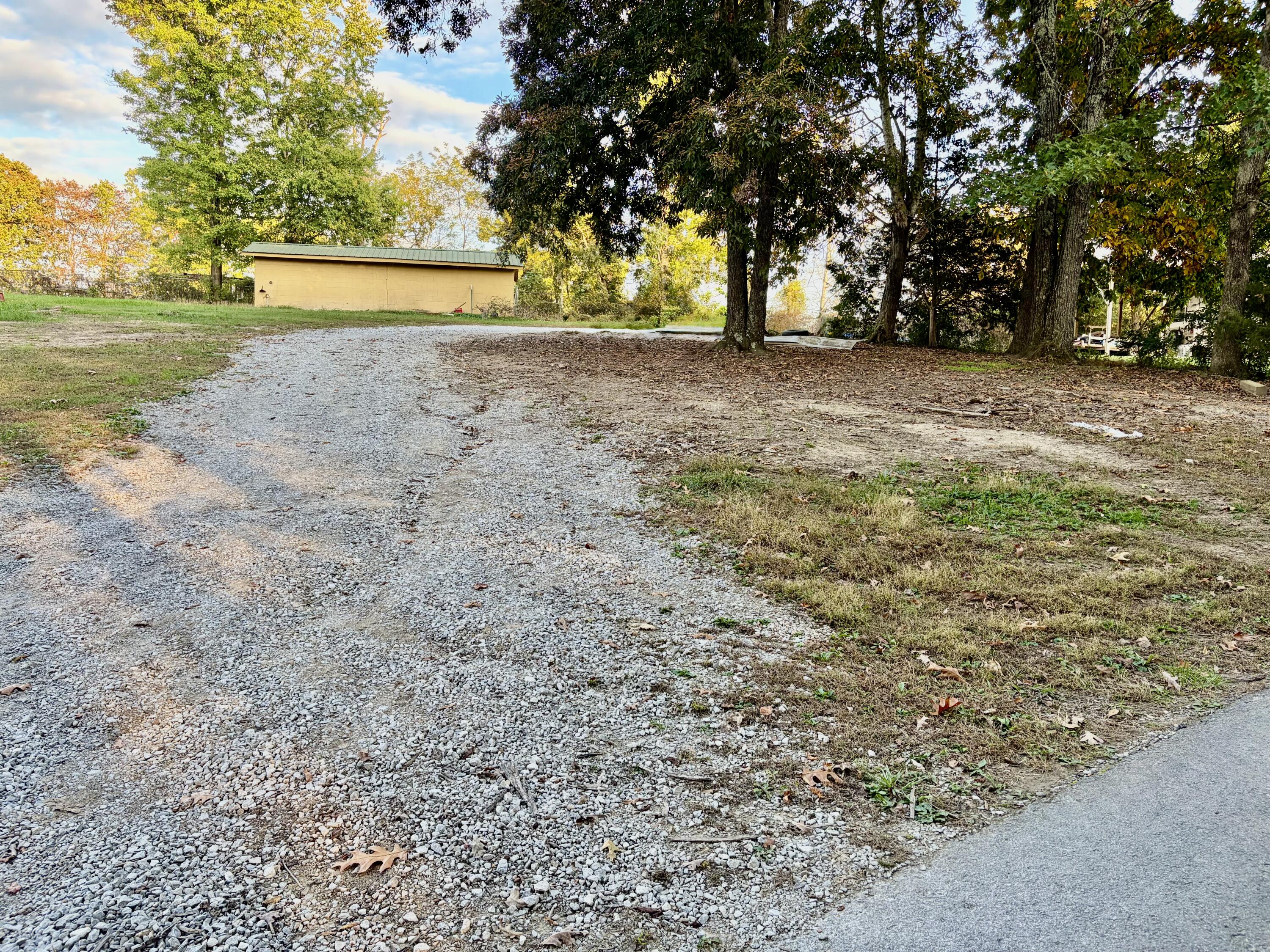 3300 Highway 2792 Property Photo 21
