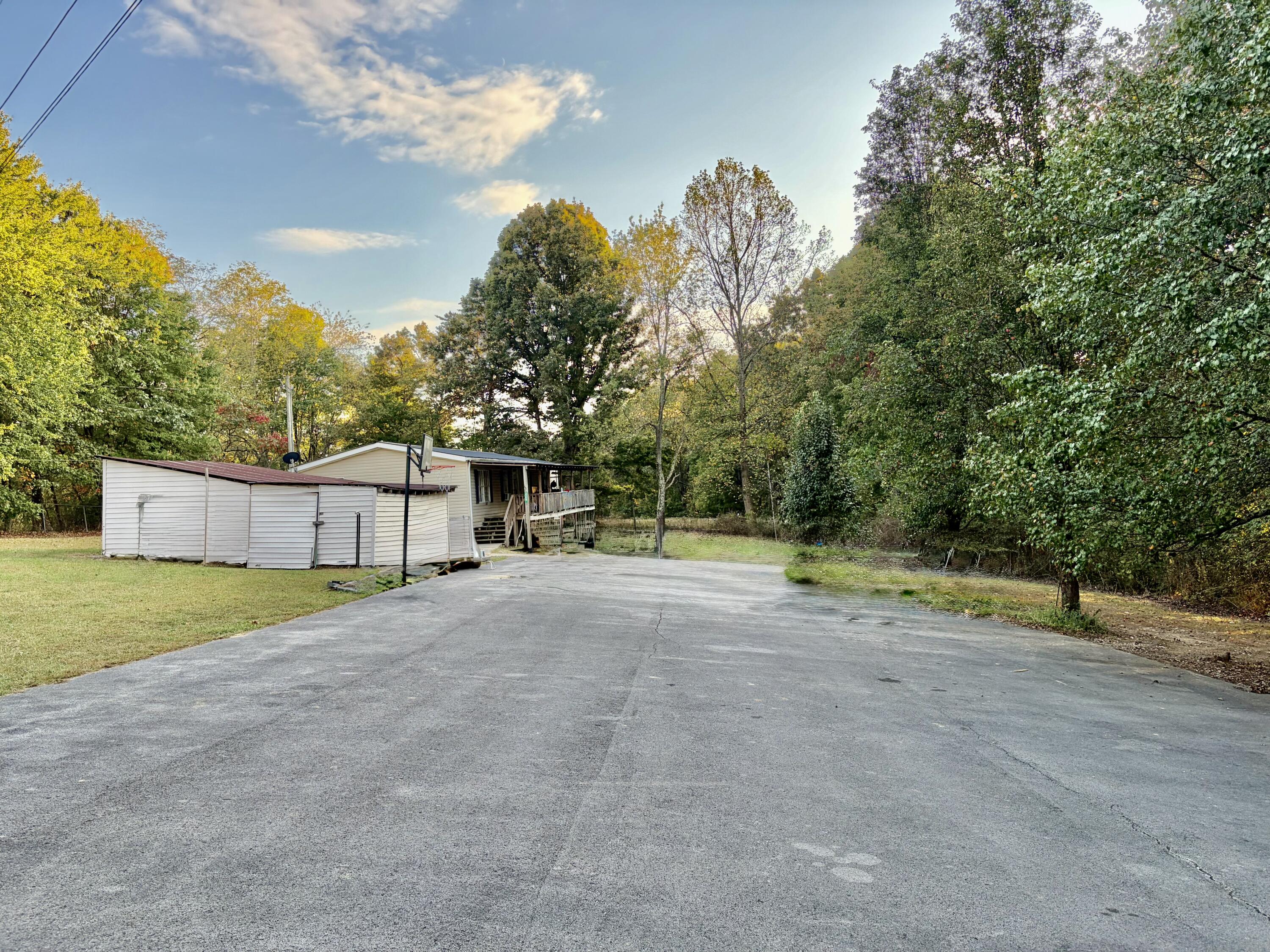 3300 Highway 2792 Property Photo 24