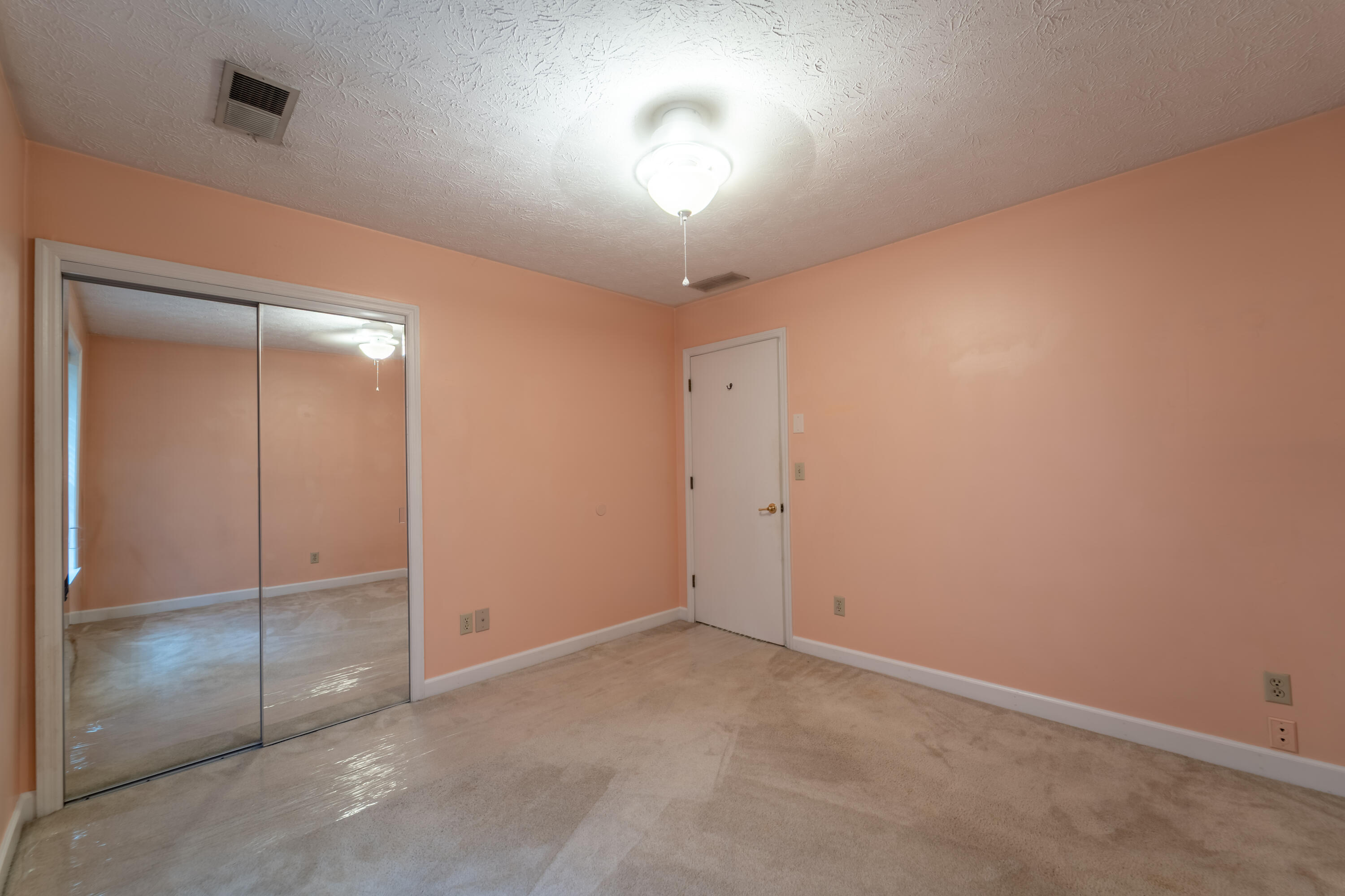 158 College Hill Road Property Photo 2