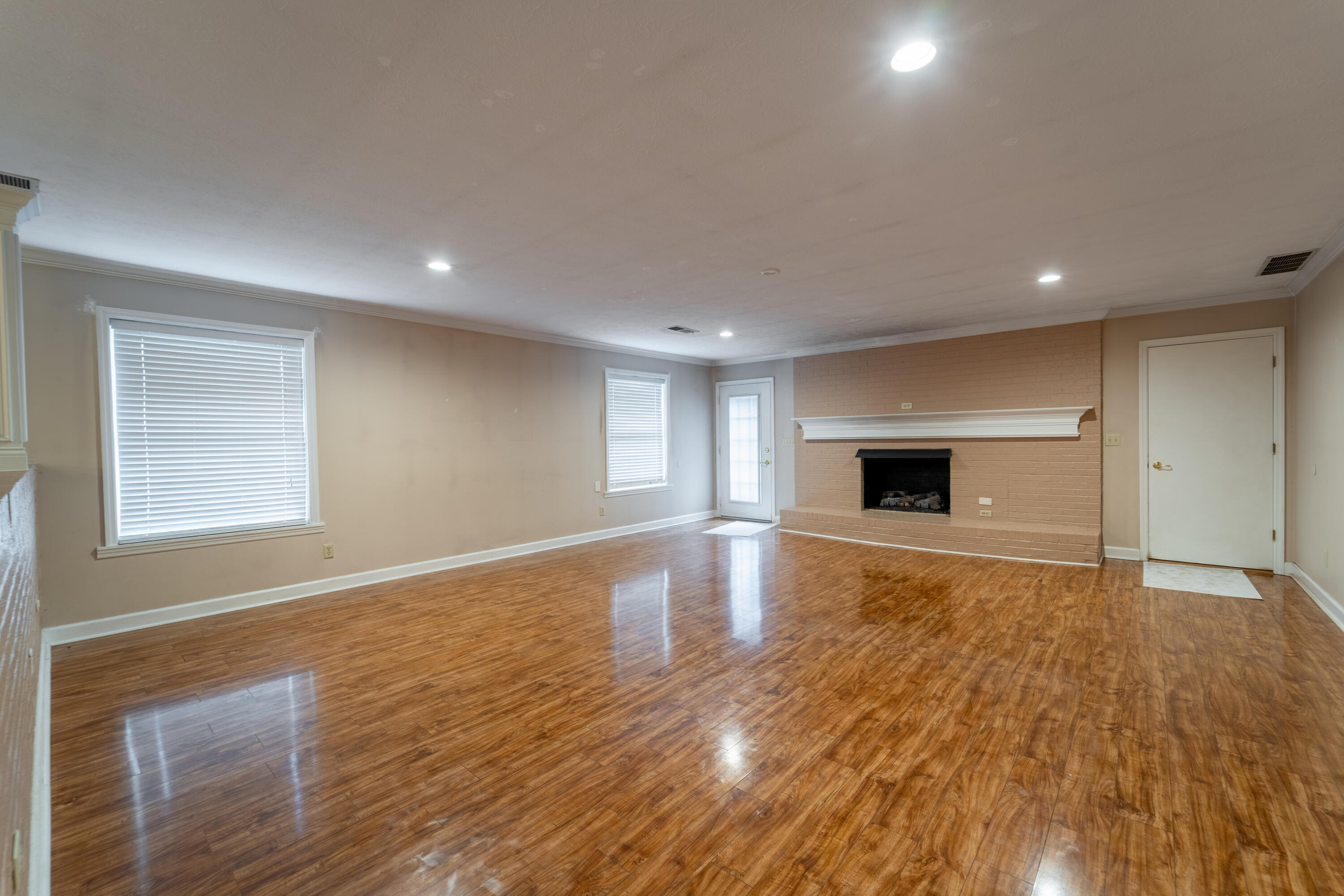 158 College Hill Road Property Photo 25
