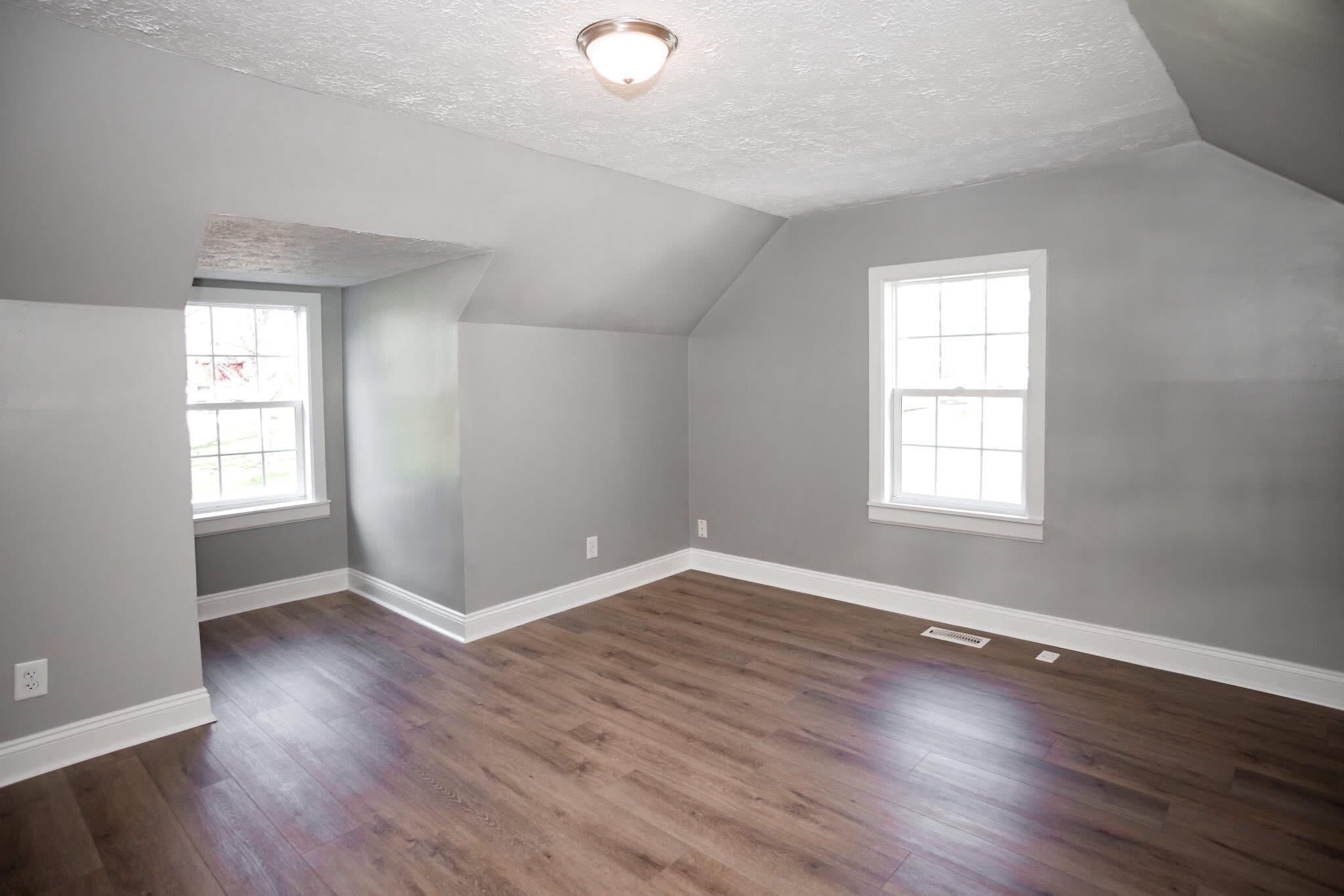 102 First Street Property Photo 47