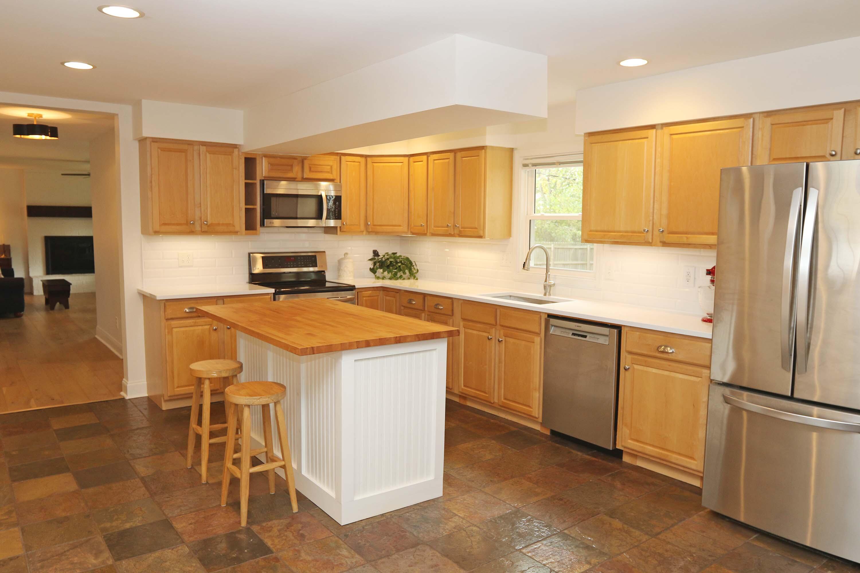 2827 Huntertown Road Property Photo 17