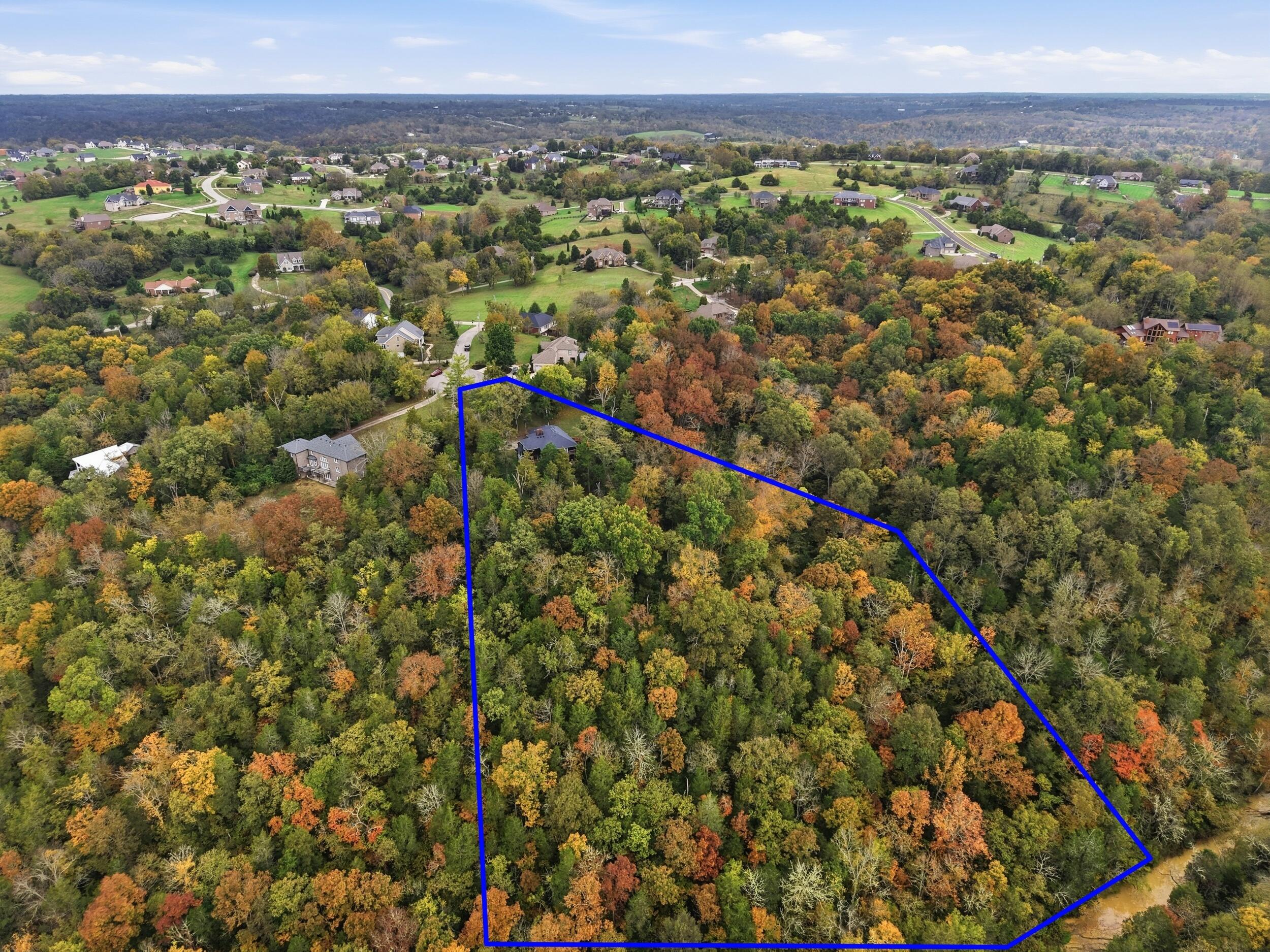 100 Fox Run Road Property Photo 6