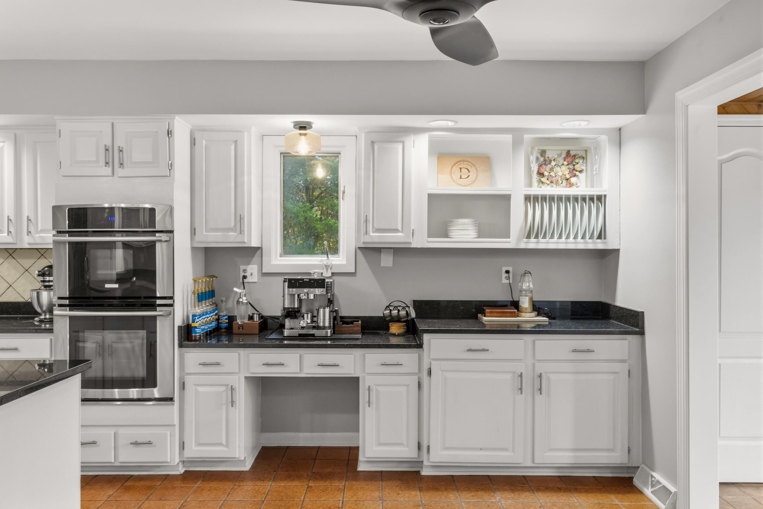100 Fox Run Road Property Photo 15