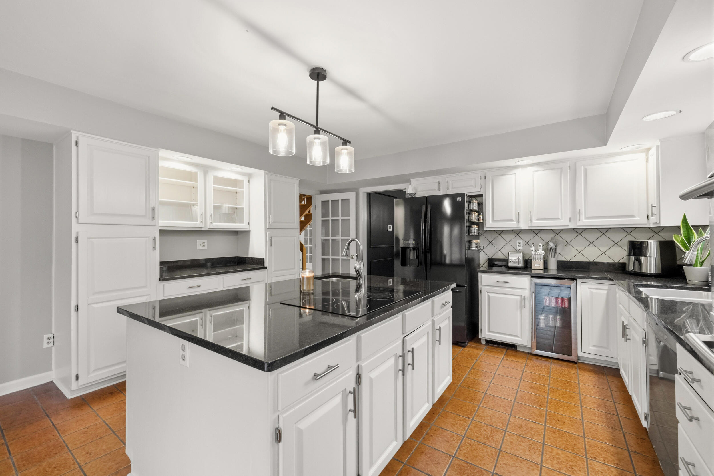 100 Fox Run Road Property Photo 16