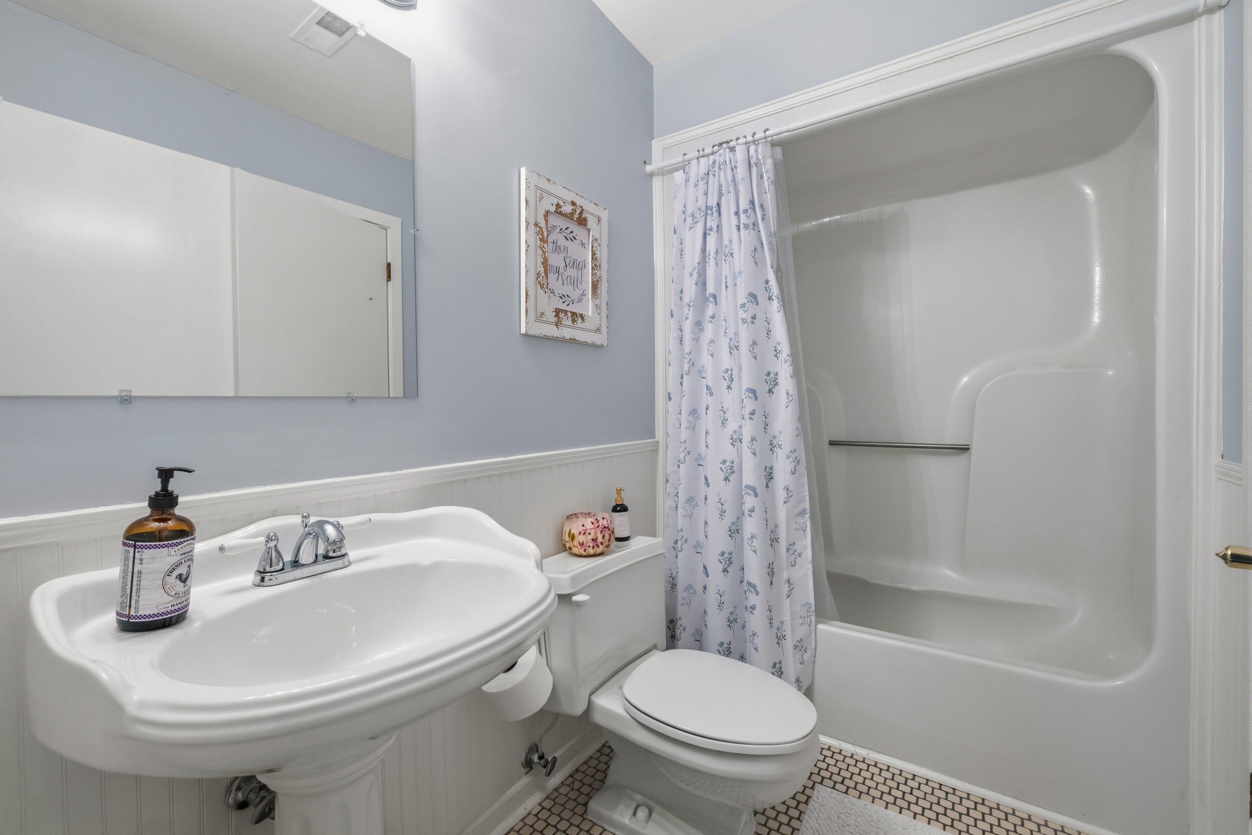 100 Fox Run Road Property Photo 39