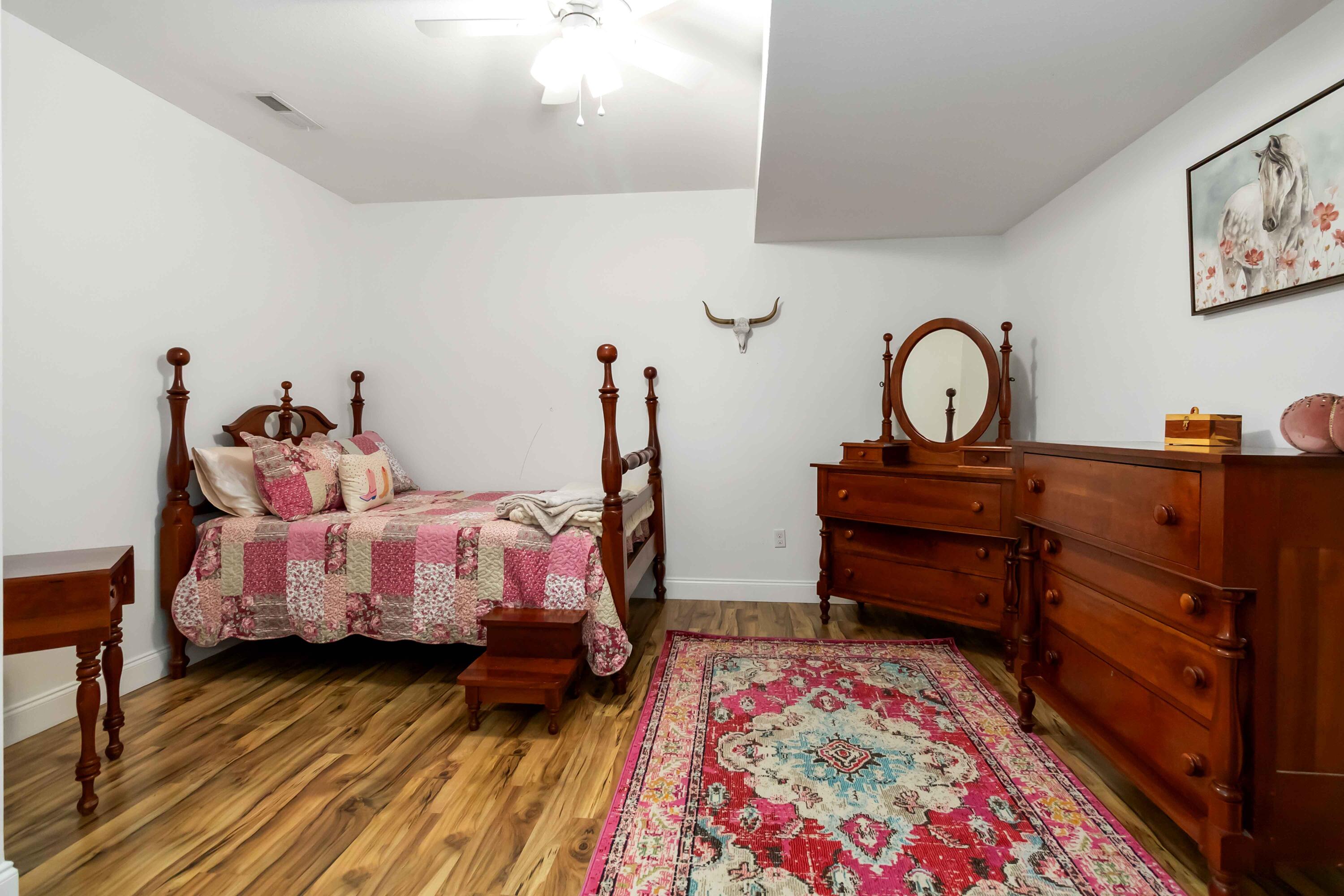465 Newell Road Property Photo 44