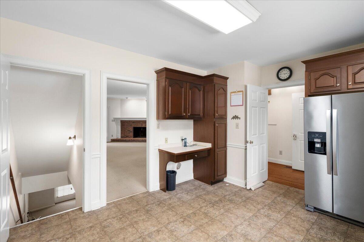 719 Camino Drive Property Photo 8