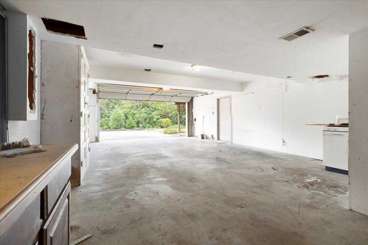 719 Camino Drive Property Photo 36