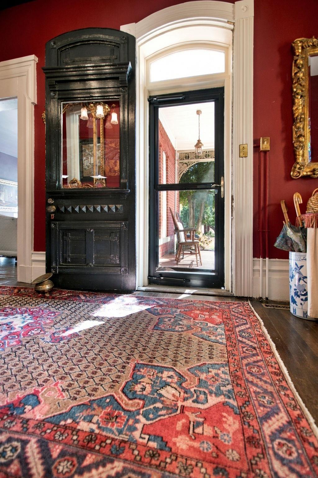 128 E Bruen Street Property Photo 8