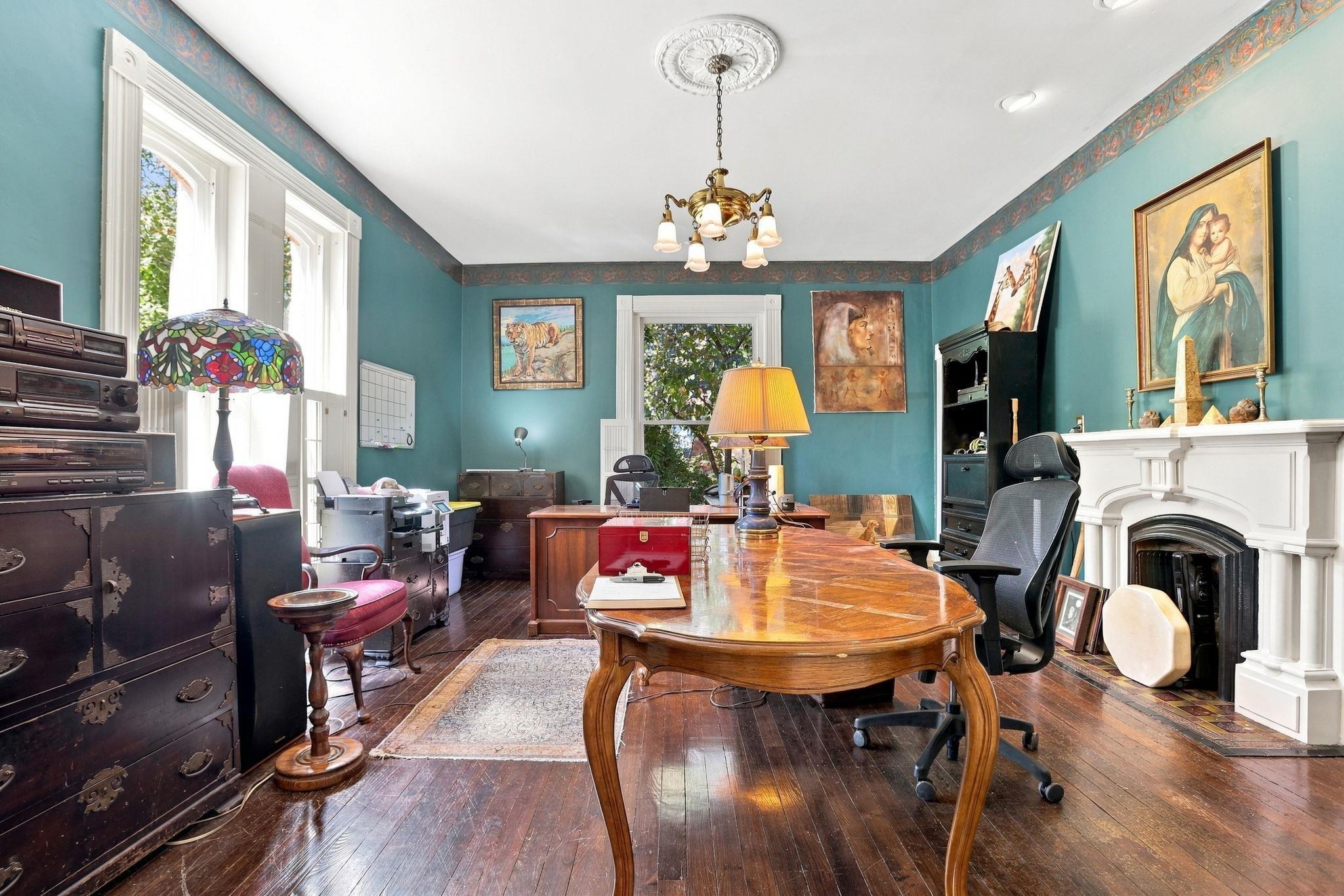 128 E Bruen Street Property Photo 13