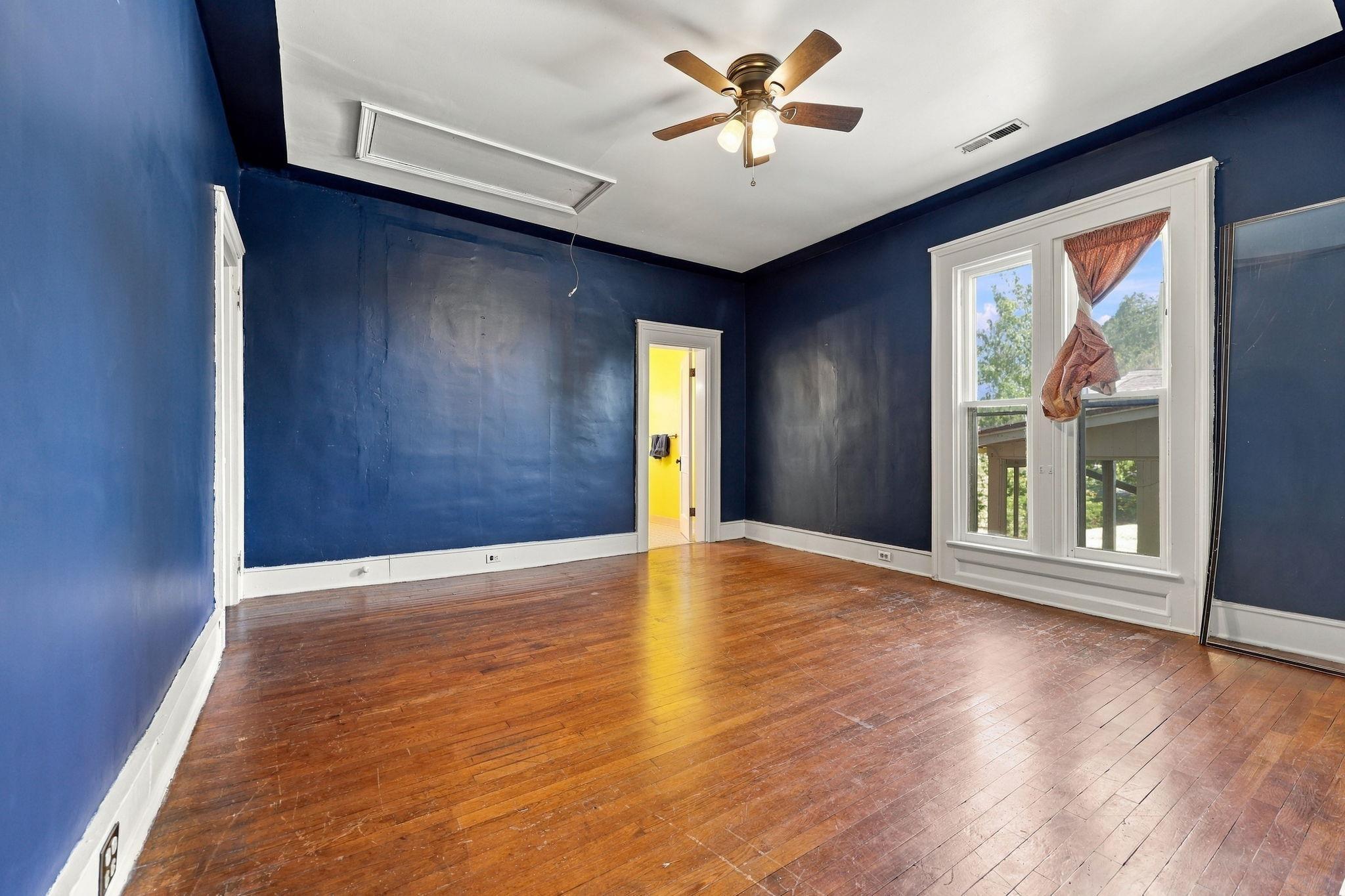 128 E Bruen Street Property Photo 43