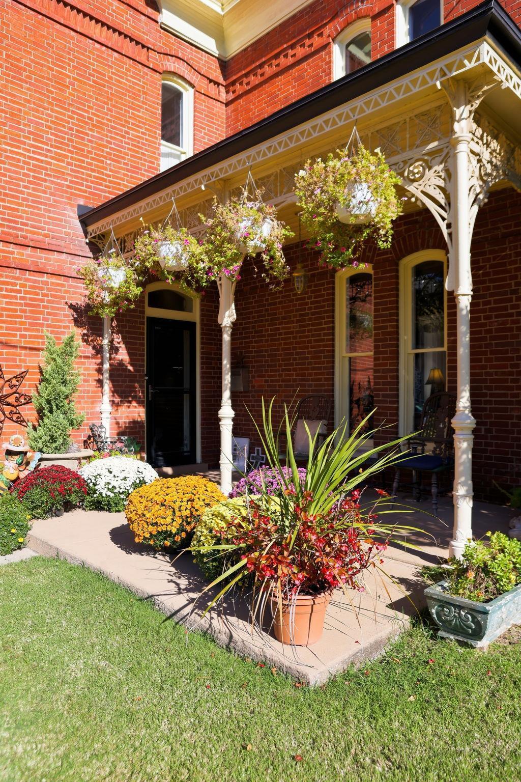 128 E Bruen Street Property Photo 65