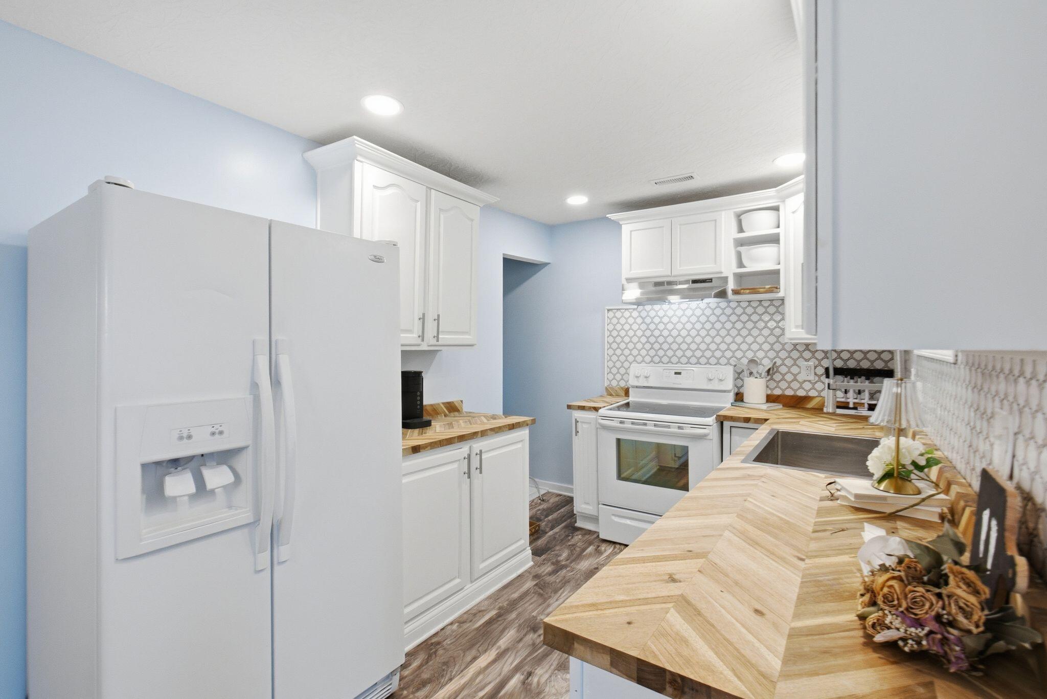 104 Lowell Avenue Property Photo 16