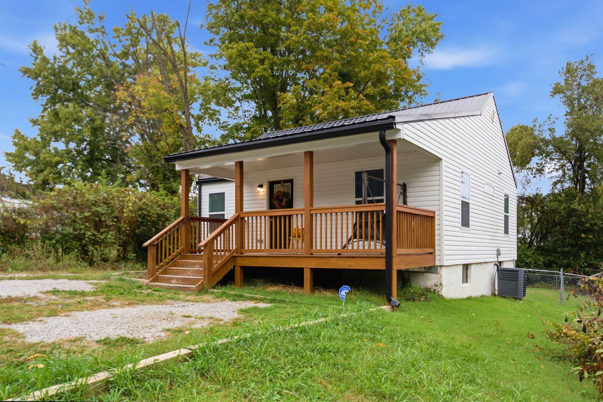 104 Lowell Avenue Property Photo 37