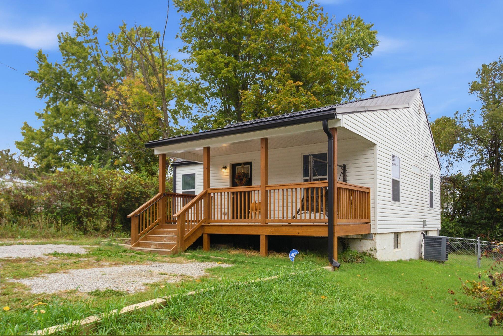 104 Lowell Avenue Property Photo 38