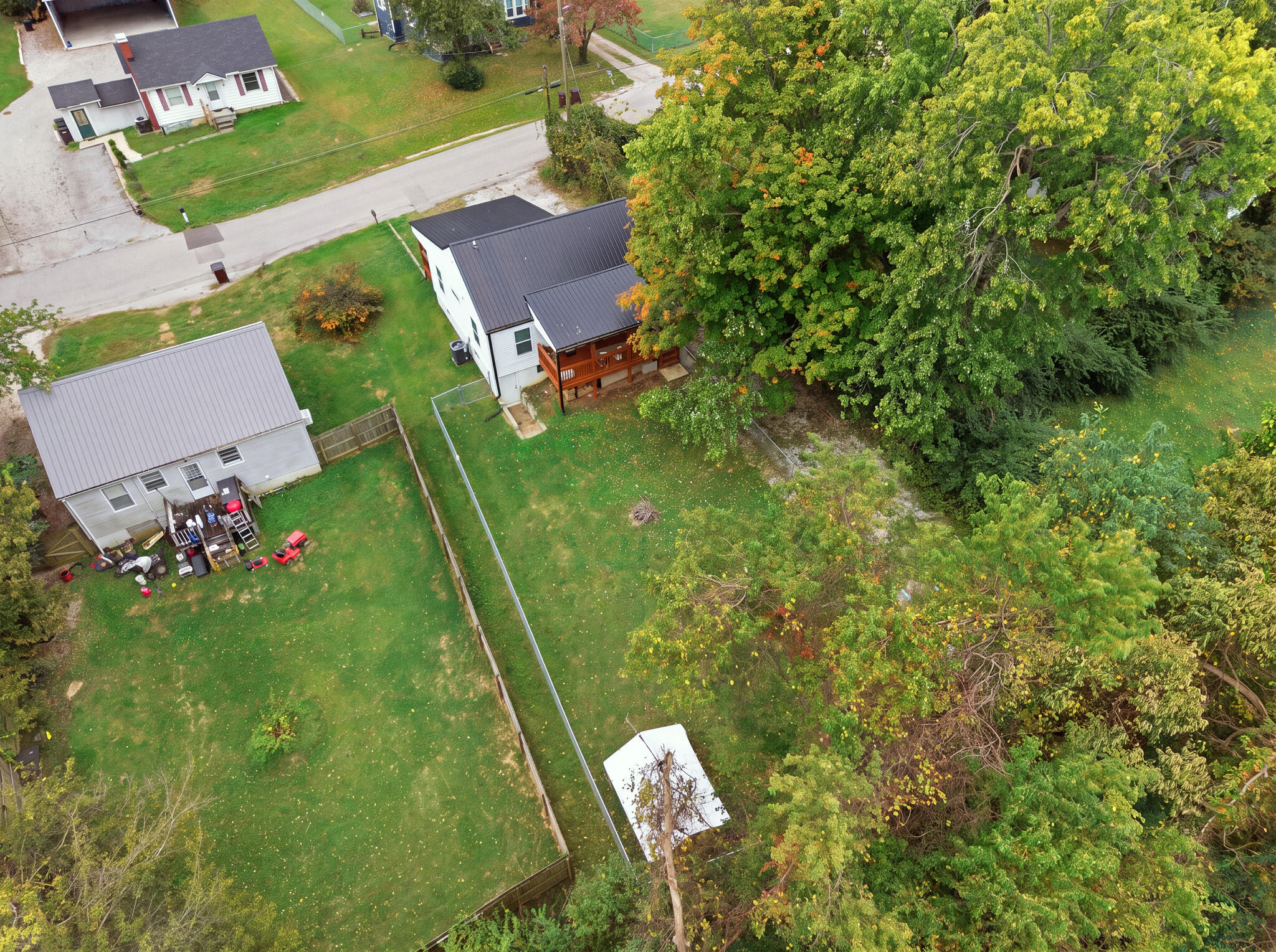 104 Lowell Avenue Property Photo 44