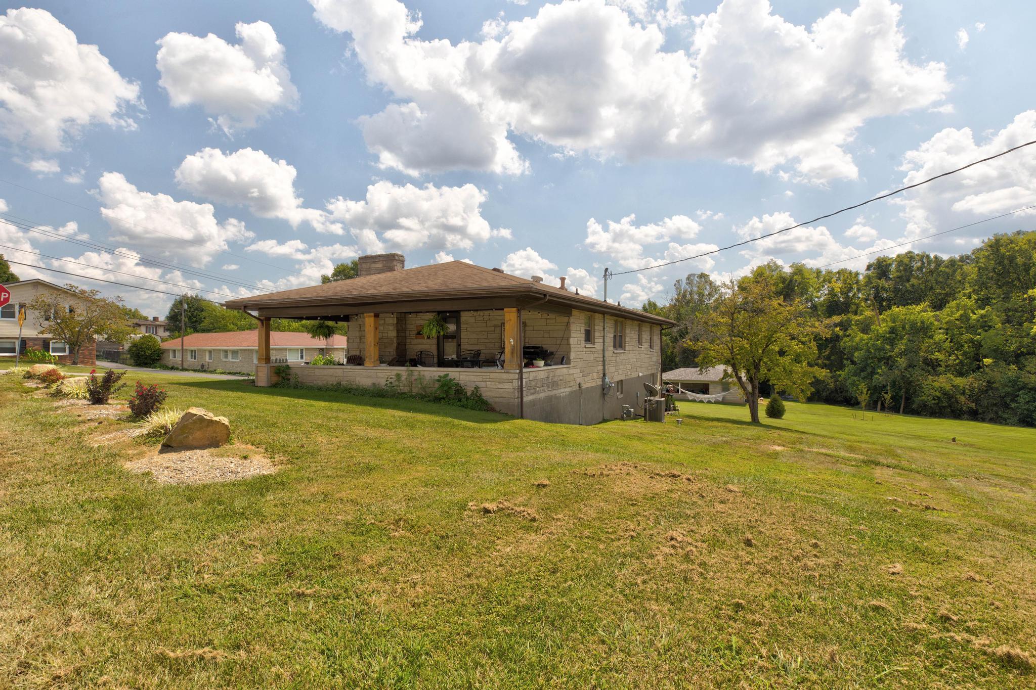 510 Dare Drive Property Photo 4
