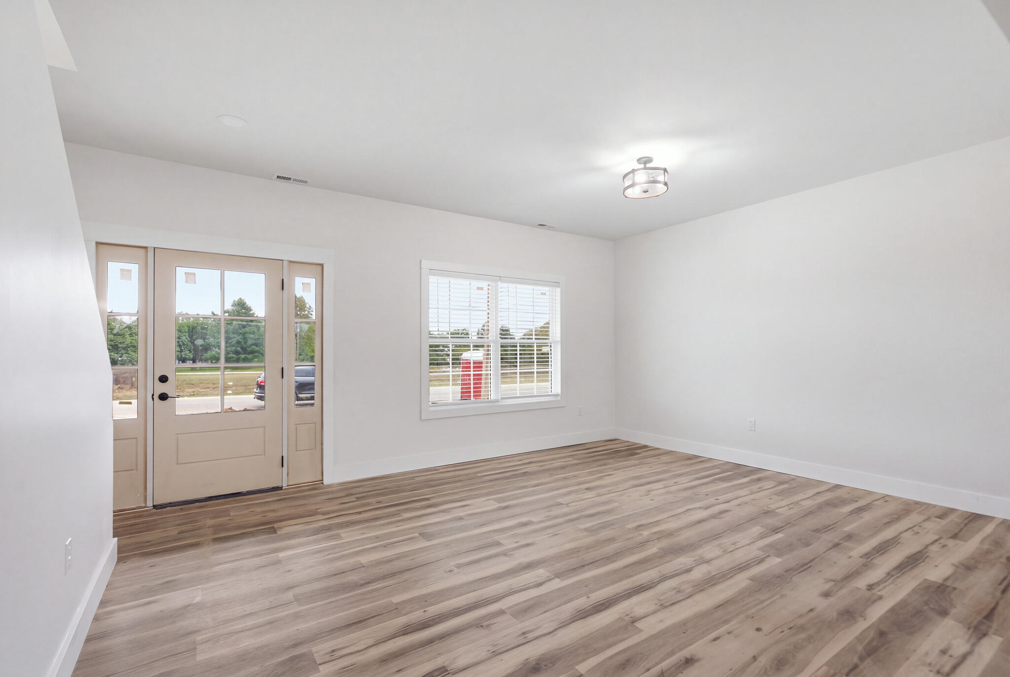 613 Comanche Drive 613 Property Photo 6