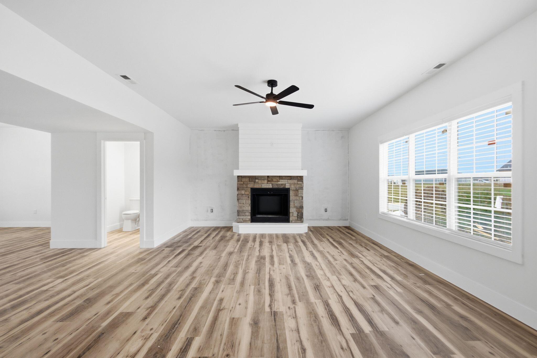 613 Comanche Drive 613 Property Photo 11