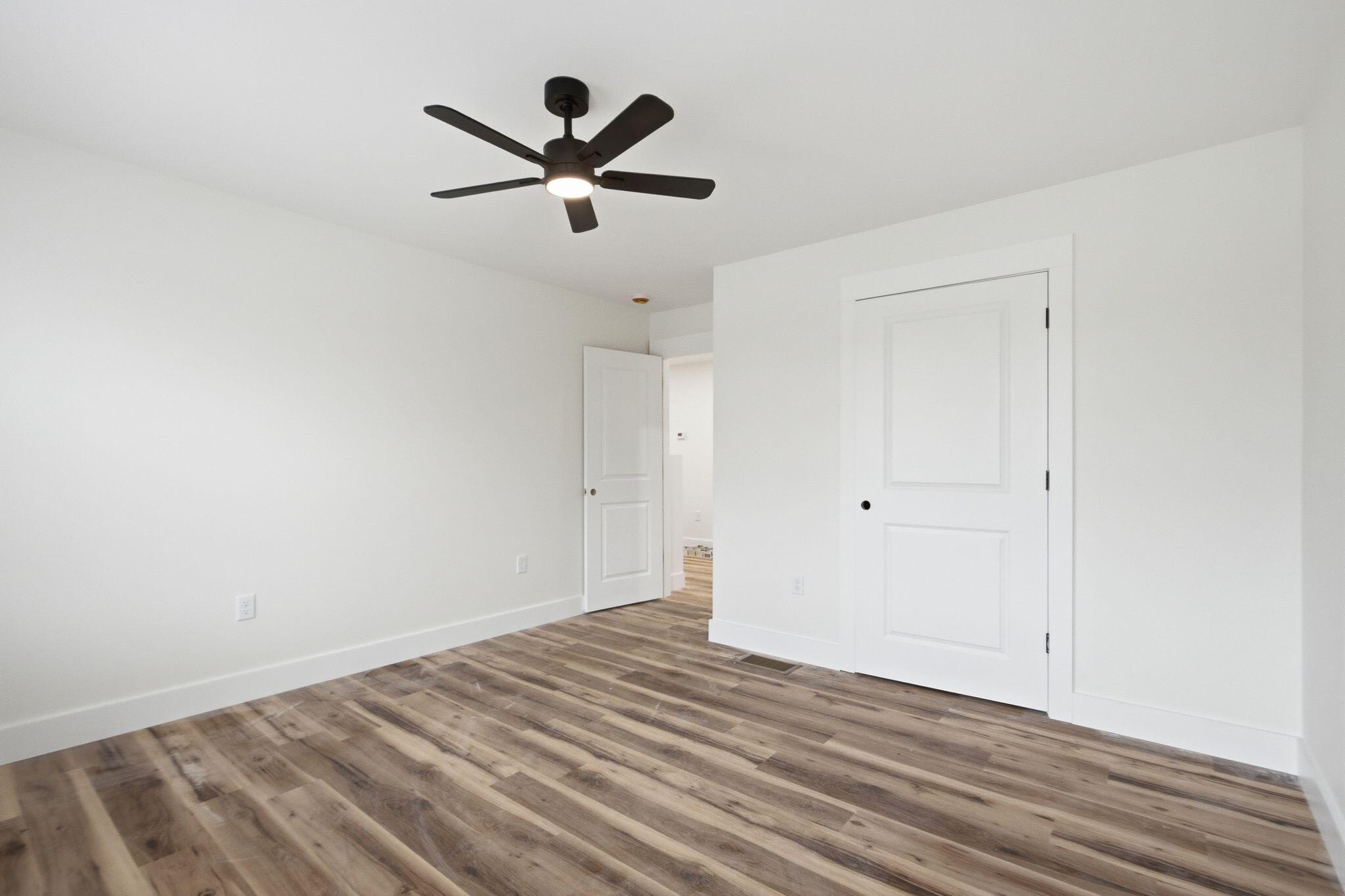 613 Comanche Drive 613 Property Photo 25