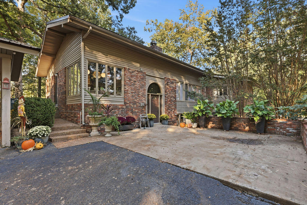 141 Park Road Property Photo 2