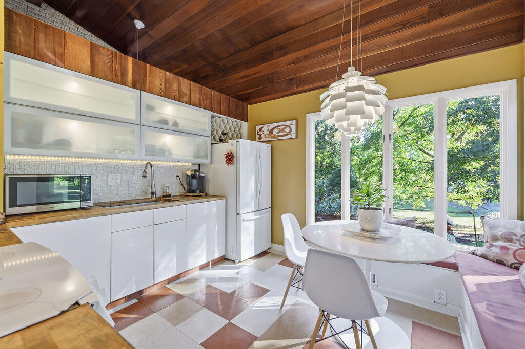 141 Park Road Property Photo 8