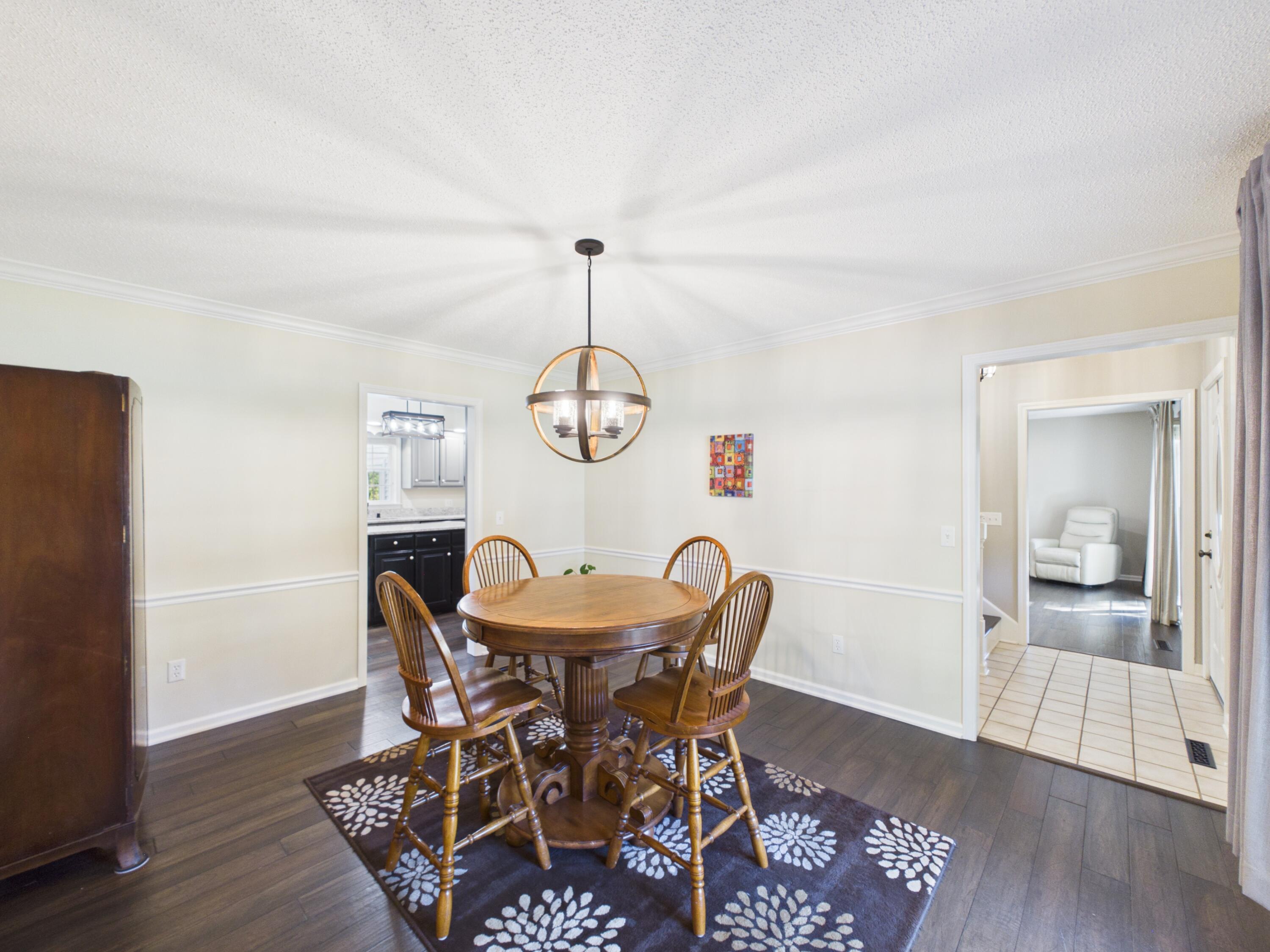 1551 Canterbury Drive Property Photo 30