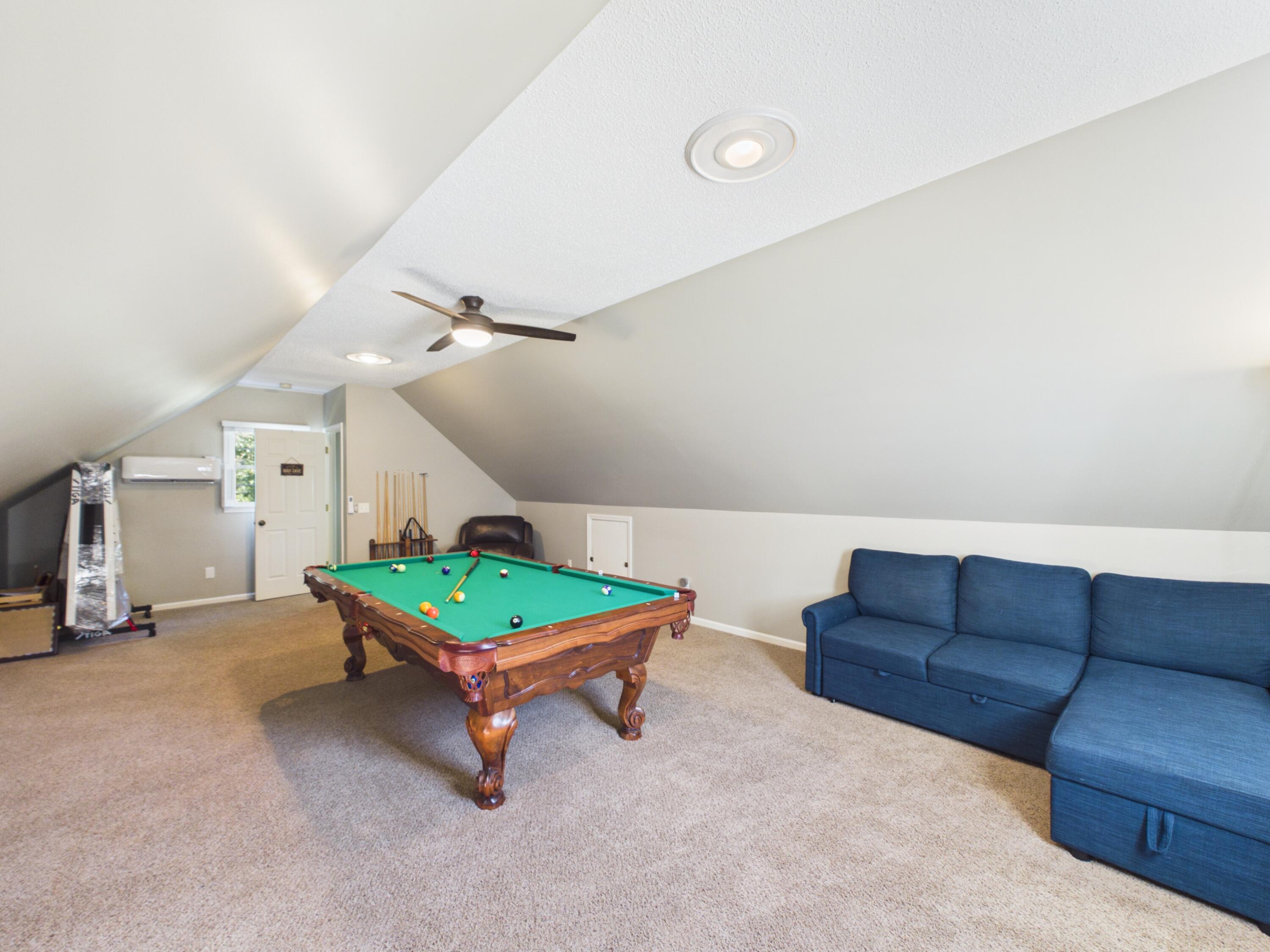 1551 Canterbury Drive Property Photo 35
