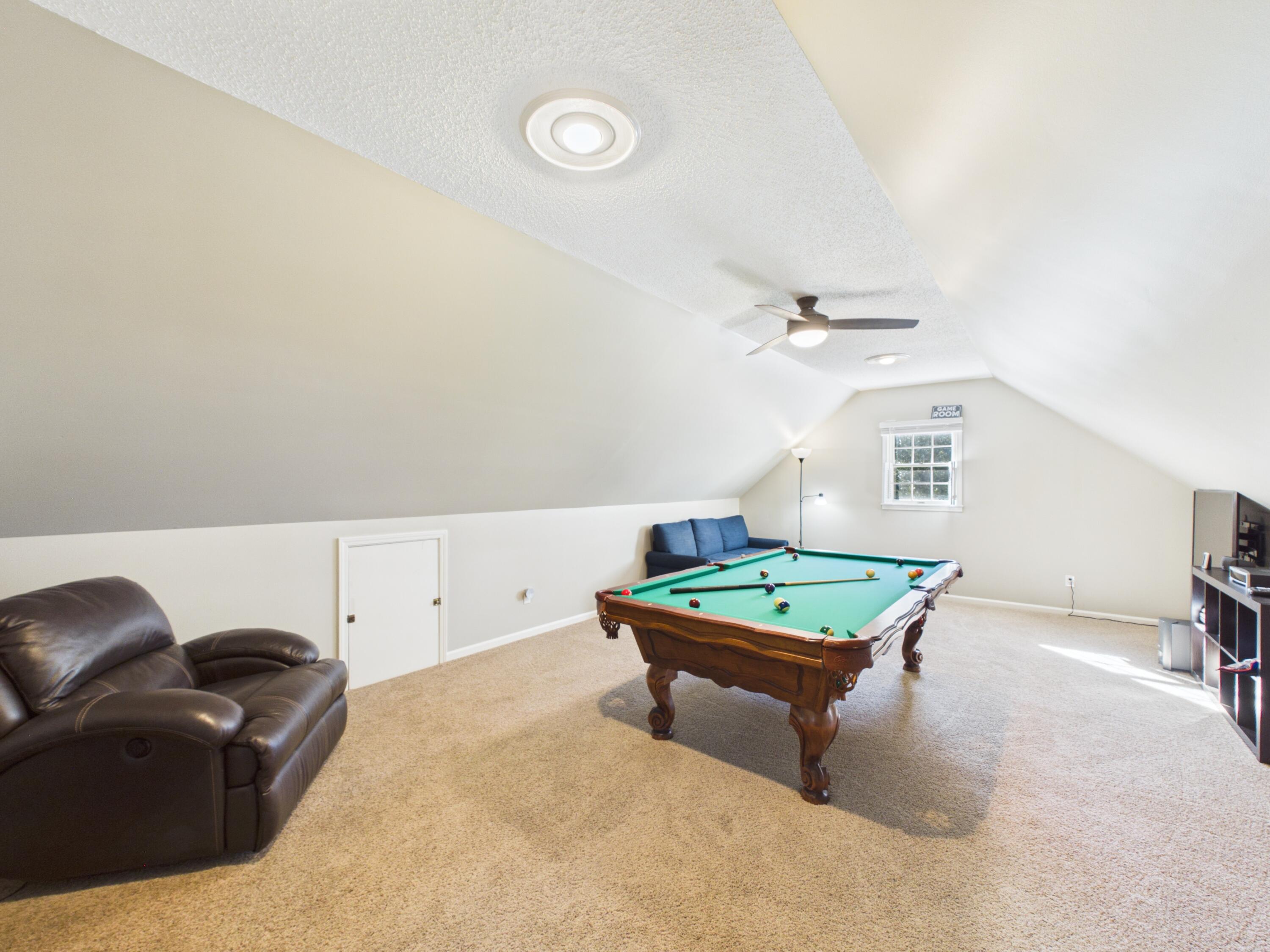 1551 Canterbury Drive Property Photo 37