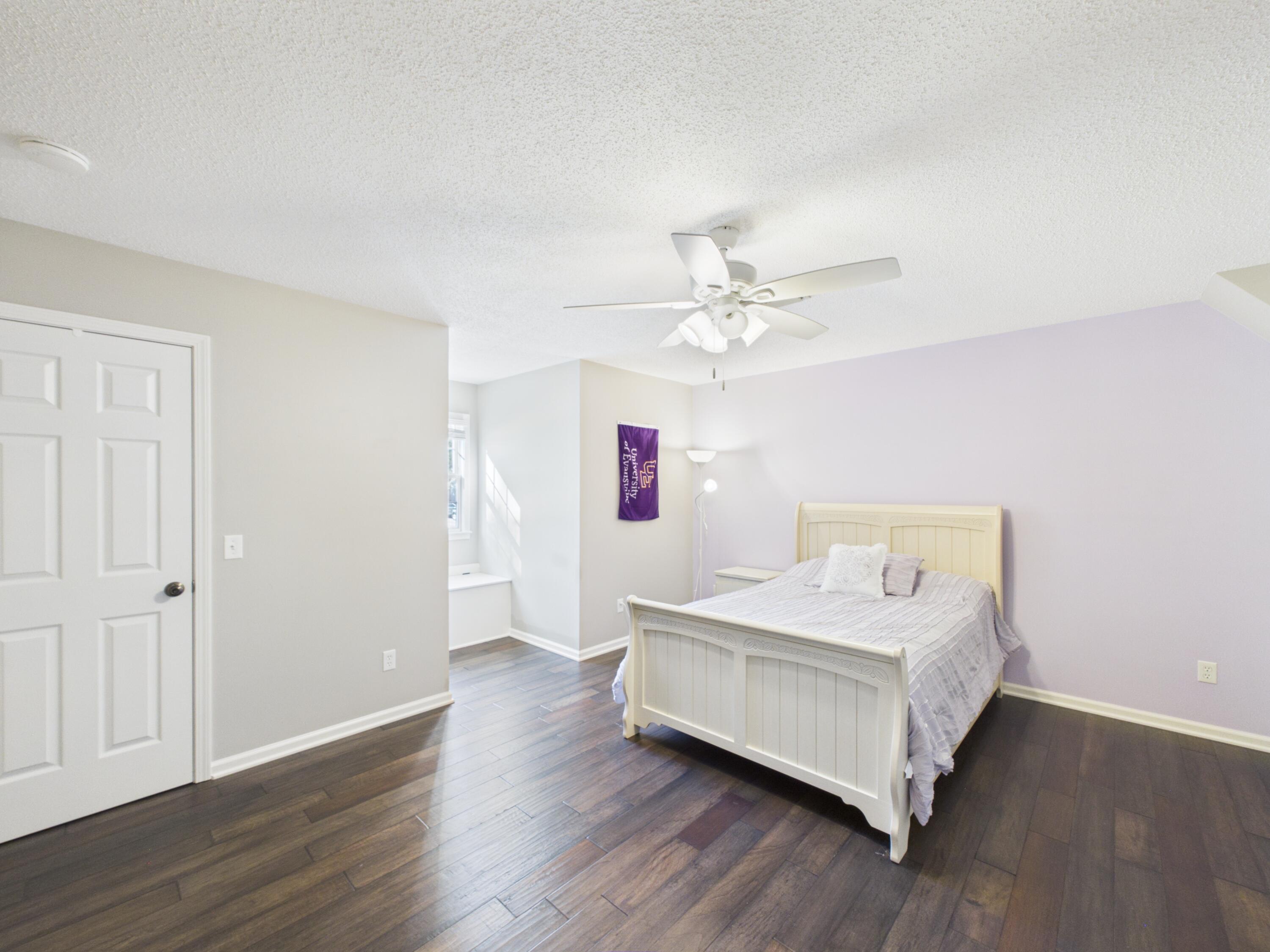 1551 Canterbury Drive Property Photo 42