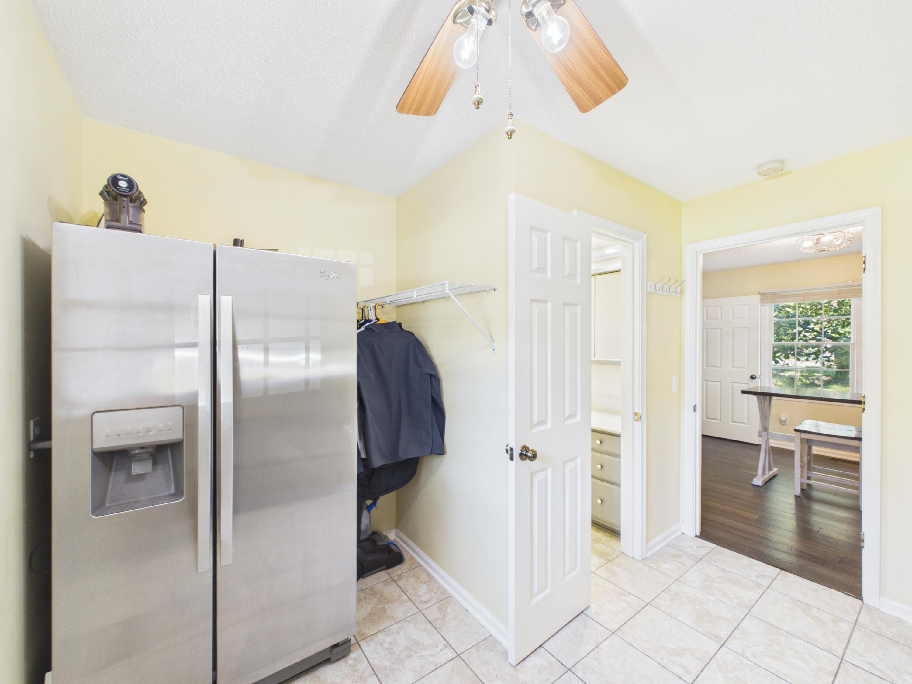1551 Canterbury Drive Property Photo 50