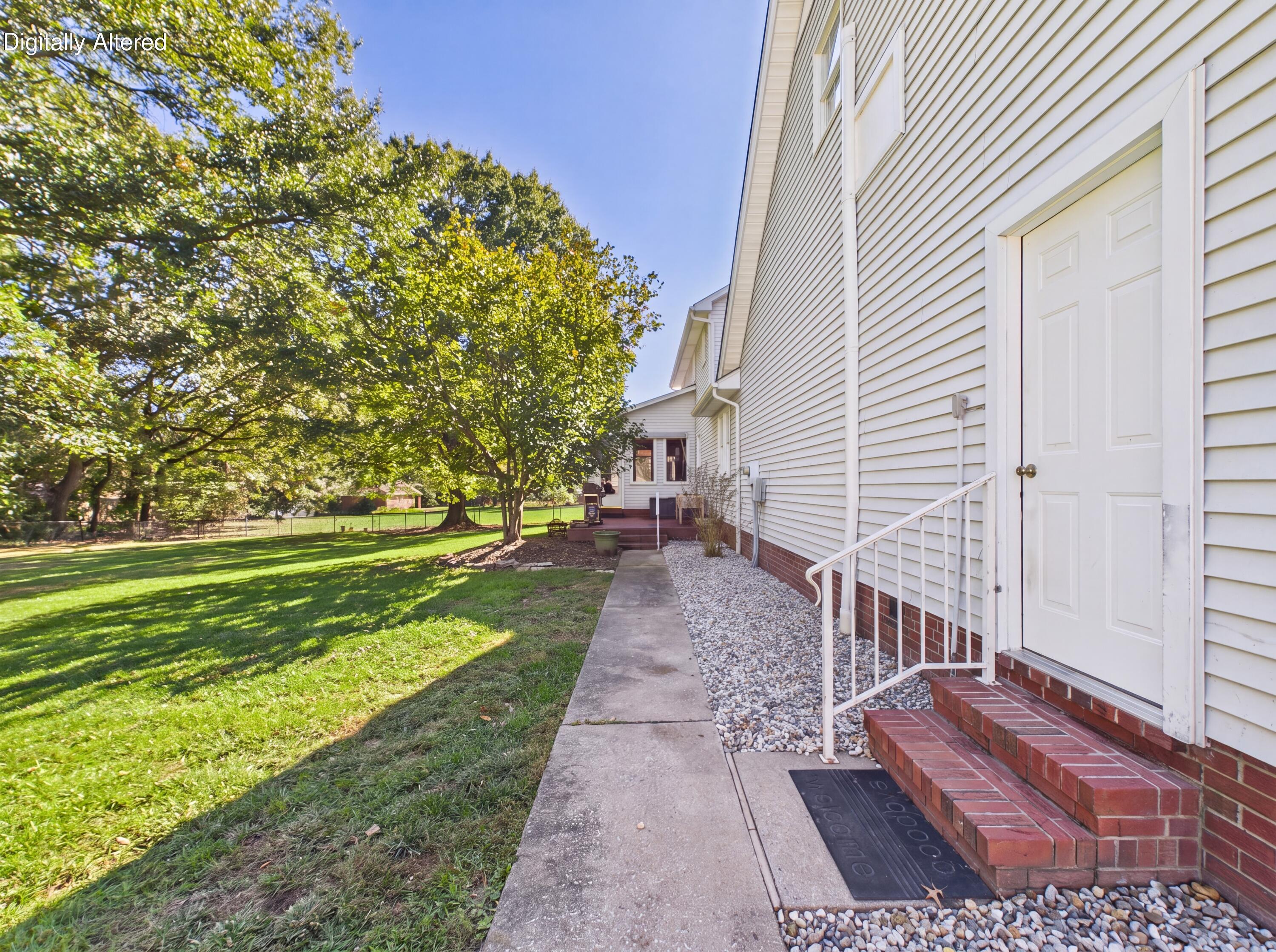 1551 Canterbury Drive Property Photo 63