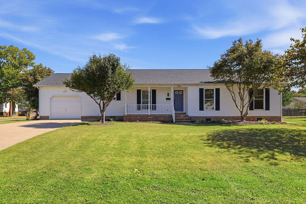 801 Guthrie Drive Property Photo 1