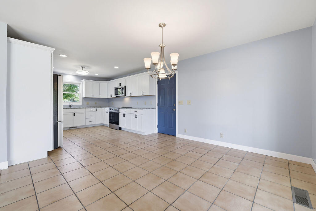 801 Guthrie Drive Property Photo 8