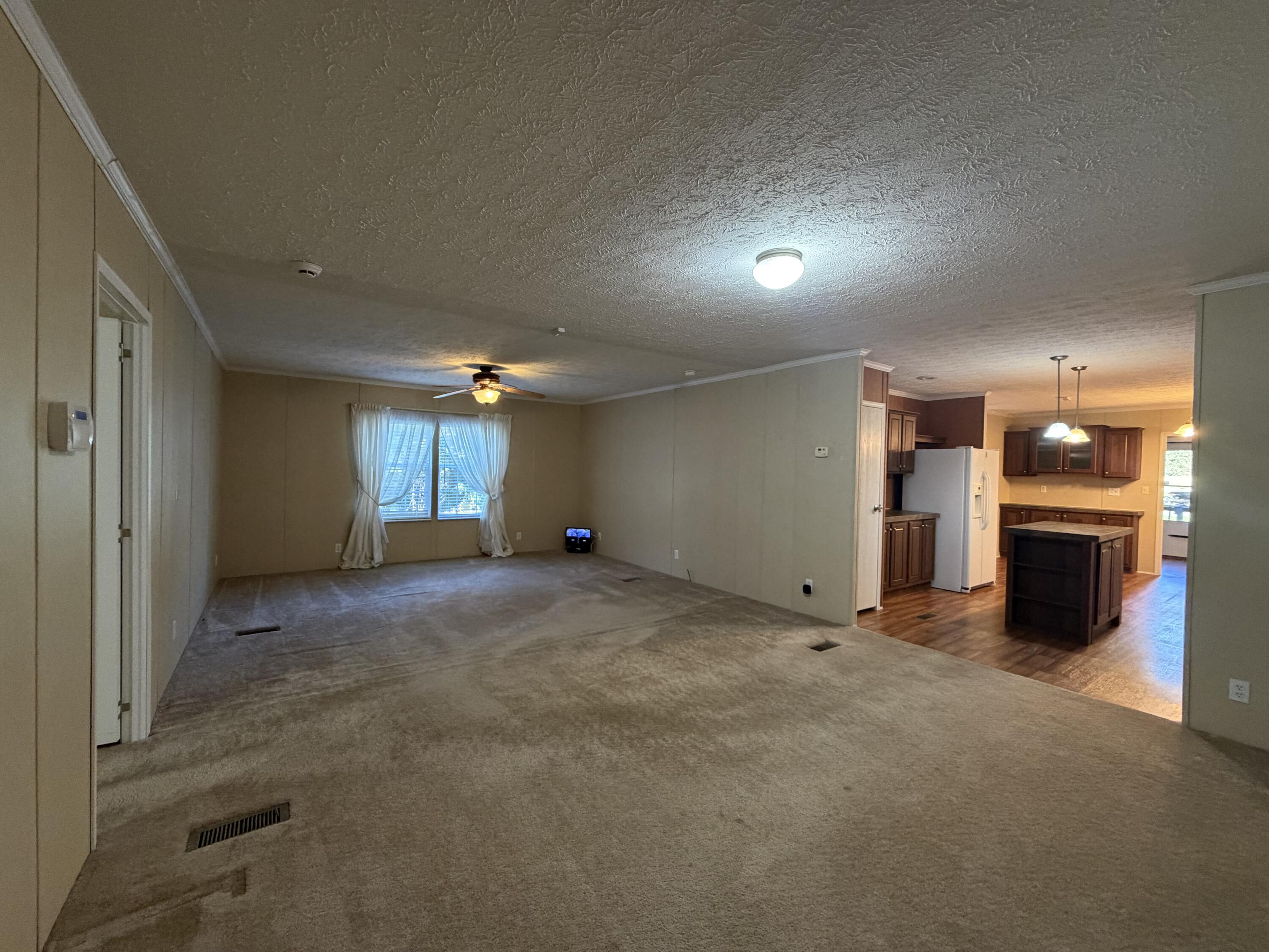 1759 N Highway 413 Property Photo 2