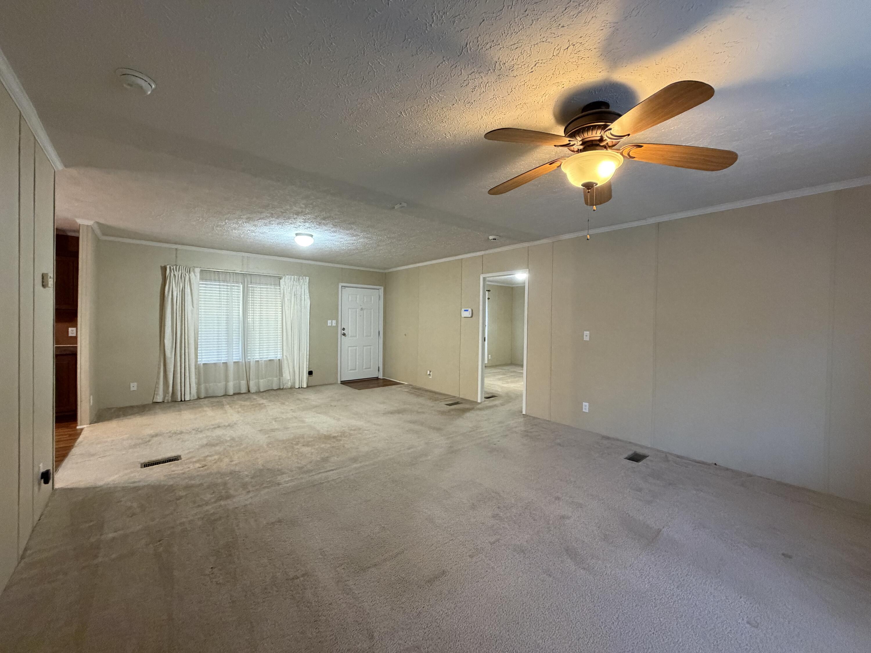 1759 N Highway 413 Property Photo 6